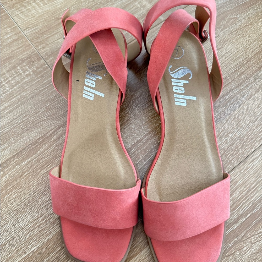 SHELN Coral Women's Sandals